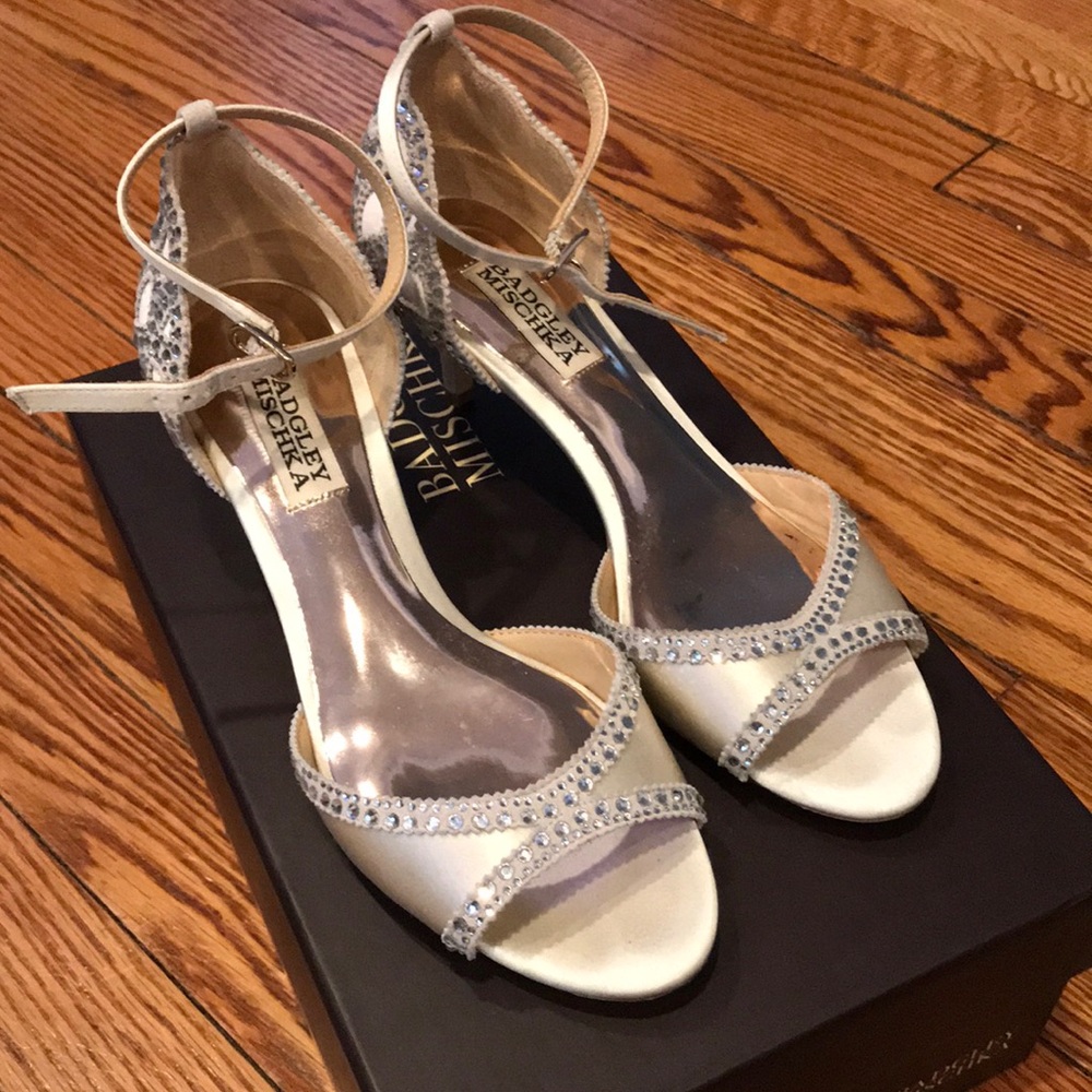 Badgley Mischka Gillian heel